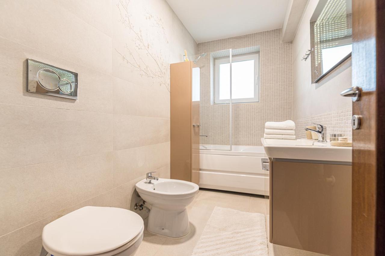 Apartament 2 Camere Narcis Braşov Exterior foto